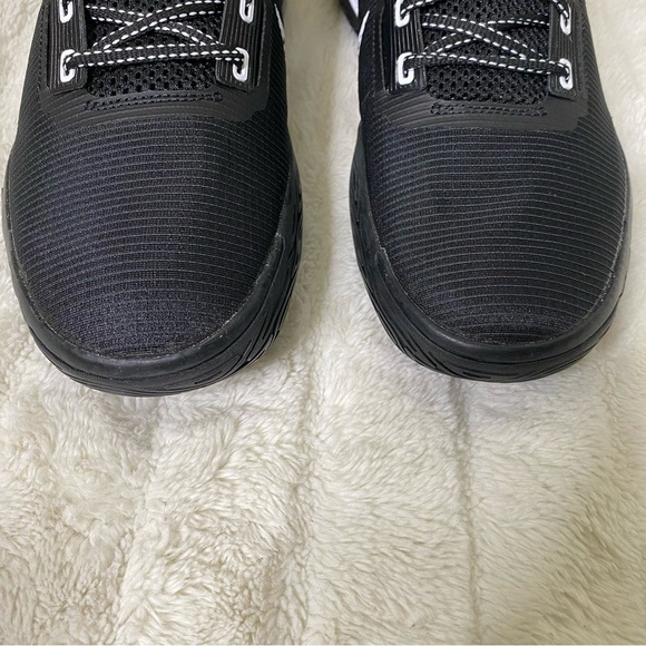 Nike Kyrie Flytrap 4 Men\'s Black and White Basketball Athletic Shoes New Size 13 main image 15